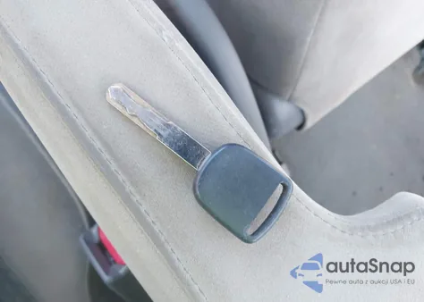 2005 Honda Civic Vp из США, поврежденный, VIN 1HGES16345L020735